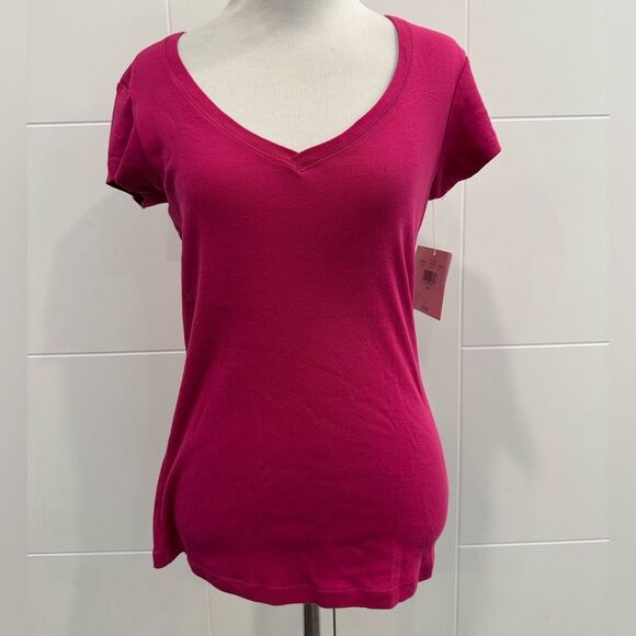 NWT Women's Pink V-Neck Top size large - Picture 1 of 4